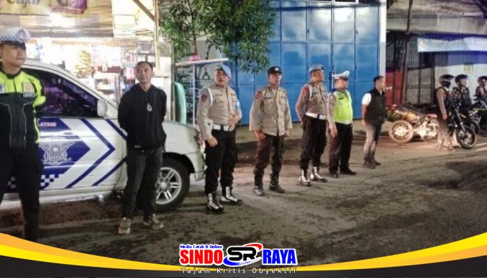 Antisipasi Perang Sarung, Polres Pelabuhan Tanjung Perak Intensifkan Patroli Jelang Sahur