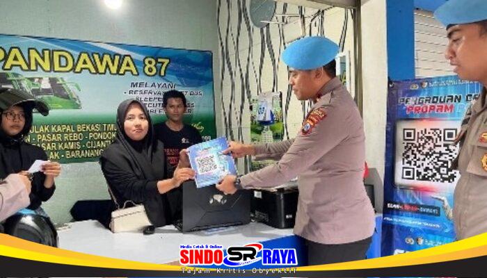 Sipropam Polres Bangkalan Sosialisasi QR Code Dumas Online di Terminal