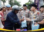 Ramadan Berkah, Kapolda Jatim Berbagi Takjil dan Buka Puasa Bersama Elemen Masyarakat