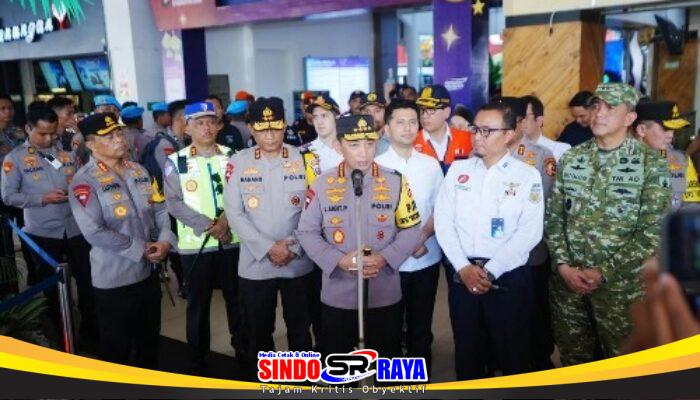 Kapolri Instruksikan Pelayanan Maksimal Arus Mudik di Stasiun Gubeng