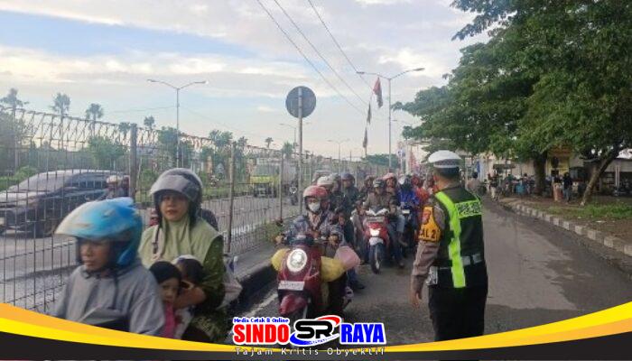 Polres Pelabuhan Tanjung Perak Amankan Arus Mudik Lebaran di Pos Suramadu