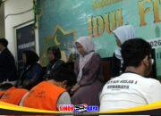 Kunjungan Idulfitri 2026 di Rutan Surabaya saat warga binaan bertemu keluarga dan sungkeman kepada ibu