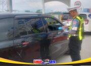 Polda Jatim Terapkan Mobile Reader di Gerbang Tol Situbondo Barat