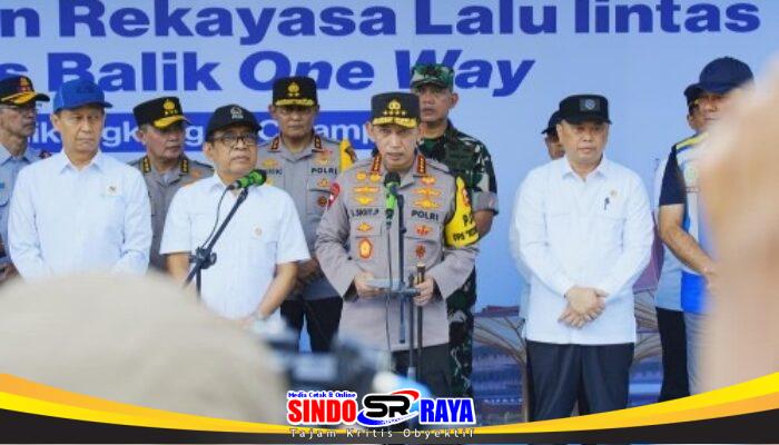 Pimpin One Way Nasional Arus Balik Lebaran, Kapolri ke Pemudik: Utamakan Keselamatan