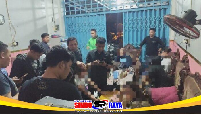 Polres Gresik Amankan 16 Orang dan Puluhan Botol Miras di Cerme, Respons Aduan “Cak Rama”