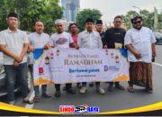 Tebar Kebaikan Ramadan 1447 H, Datacyber.id dan Aliansi Madura Indonesia Bagi 500 Takjil di Surabaya