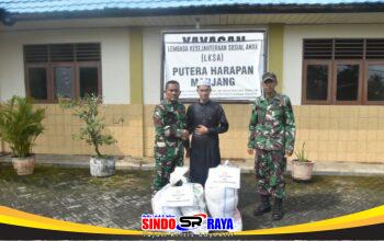 Kodim 1002/HST Salurkan Zakat Fitrah ke Lima Titik, Total 648 Kg Beras