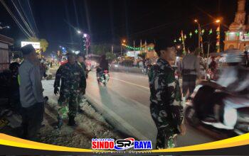 Anggota Jajaran Kodim 1208/Sambas Laksanakan Pengamanan Malam Takbiran