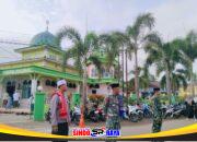 Personel Kodim 1009/Tanah Laut Laksanakan Sholat Id Bersama Warga Sekaligus Amankan Jalannya Ibadah