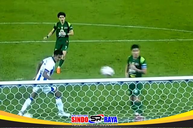 Hasil Persebaya vs Persib 2-2, Francisco Rivera mencetak gol penyeimbang pada 10 menit akhir di Stadion Gelora Bung Tomo