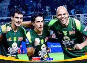 Francisco Rivera selebrasi gol saat Persebaya vs Persita 1-0 di Stadion Gelora Bung Tomo