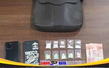 Barang bukti sabu dan puluhan pil ekstasi hasil tangkapan Polres Sumenep