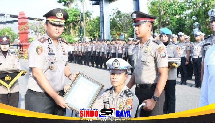 Bripda Sakti Terima Penghargaan Usai Insiden Viral Hentikan Bus Langgar Jalur