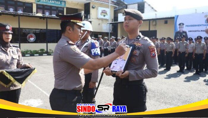 Komitmen Tegakkan Disiplin Lewat PTDH, Kapolres Pelabuhan Tanjung Perak Perkuat Pengawasan Internal