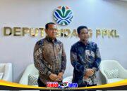 Ketua Pansus LKPJ DPRD Jatim Khusnul Arif saat berkoordinasi dengan Kementerian Lingkungan Hidup terkait capaian IKLH Jatim 2025