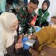 Babinsa Furzam Dampingi Posyandu Rahmad, Warga Bukat Antusias Ikuti Layanan Kesehatan