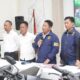 Satreskrim Polres Pamekasan menunjukkan barang bukti sepeda motor hasil pengungkapan kasus curanmor dalam konferensi pers
