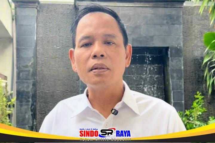 Ketua DPRD Surabaya Syaifuddin Zuhri menyampaikan ucapan Hari Kebebasan Pers Internasional melalui video.