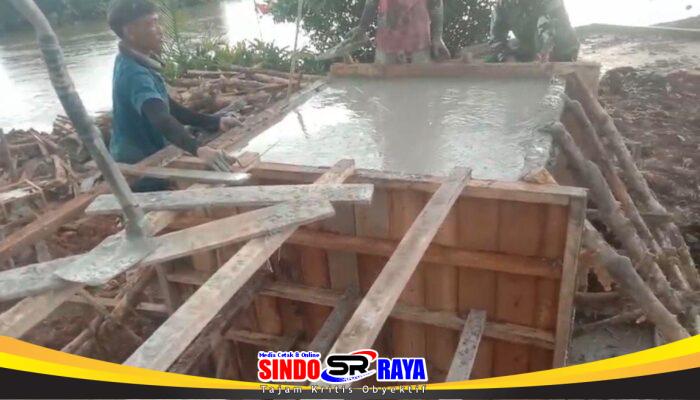 Penuh Tantangan dan Menguras Tenaga, Pengecoran Angkur Box Tepi Dekat Jembatan Garuda Akhirnya Rampung