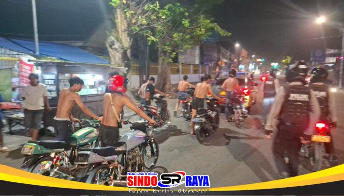Patroli Pleton Siaga Polres Pasuruan Kota Amankan 14 Motor Diduga Balap Liar