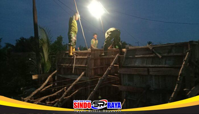 Tak Kenal Waktu, Personel Kodim 1009/Tanah Laut Lembur Malam Tuntaskan Pengecoran angkur box