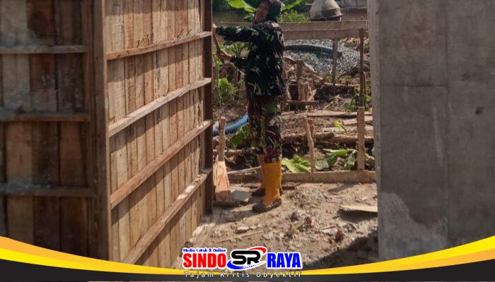 Telah Mengeras, Bekisting Angkur Box Tepi Jauh Dibongkar