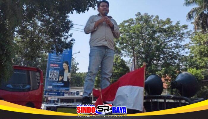 AMI Demo DPW PAN Jatim, Desak Tindak Tegas Dugaan Pemotongan Dana Reses Juliana Eva Wati