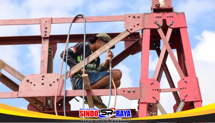 Menara Pylon Kian Menawan, Finishing Pengecatan dan Pengencangan Baut Jadi Fokus Pekerjaan Jembatan Garuda