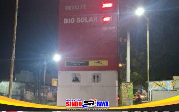 Diduga Kerap Mengisi Pertalite Bersubsidi, Aktivitas Pengendara Mobil di SPBU Wedarijaksa Jadi Sorotan
