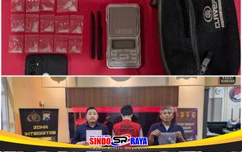 Residivis asal Rangkah ditangkap Satresnarkoba Polrestabes Surabaya beserta barang bukti 14 paket sabu siap edar.