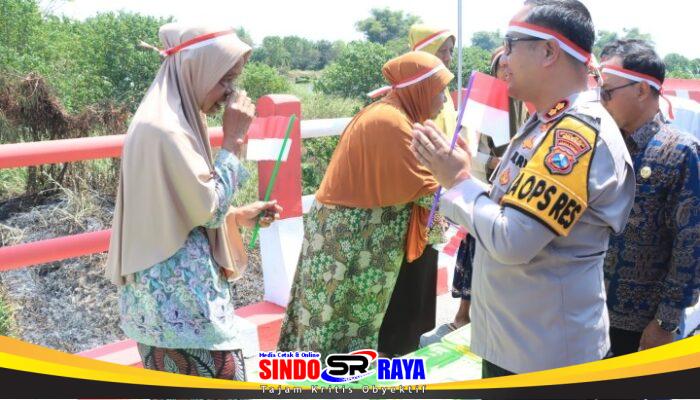 Presiden Prabowo Subianto Resmikan Jembatan Merah Putih di Gresik, Akses Warga Munggugebang Makin Mudah