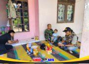 “Tak Kenal Lelah Jaga Wilayah, Babinsa Kodim 1009/Tanah Laut Gencarkan Komsos Cegah Karhutla dan Bentengi Warga dari Bahaya Hoaks”
