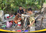 Keceriaan Anak-Anak Kecil Tambah Semangat Satgas TMMD Reguler Ke-129