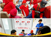 Anggota KWI mengikuti lomba HUT ke-81 RI dengan nuansa merah putih.