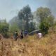 Semak Belukar Terbakar di Padang Luas, Personel Kodim 1009/Tla Bersama Damkar dan Warga Sigap Jinakkan Api