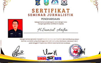 Sertifikat penghargaan KWI untuk Samsul Arifin sebagai peserta Seminar Jurnalistik di Hotel Sahid Surabaya