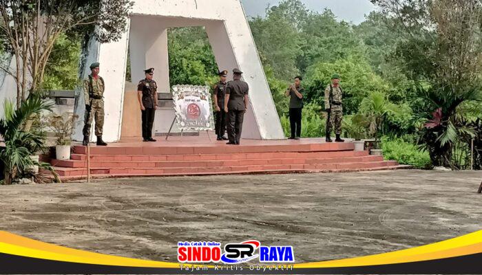 Sambut HUT ke-81 TNI, Kodim 1208/Sambas Gelar Ziarah ke Taman Makam Pahlawan Kabupaten Sambas
