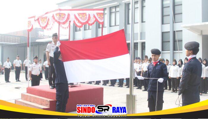 Karutan Kelas I Surabaya Pimpin Upacara Sumpah Pemuda ke-98, Teguhkan Integritas dan Pelayanan