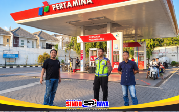 Polsek Kenjeran Cek Stok BBM di Surabaya, Pertalite Menunggu Pasokan